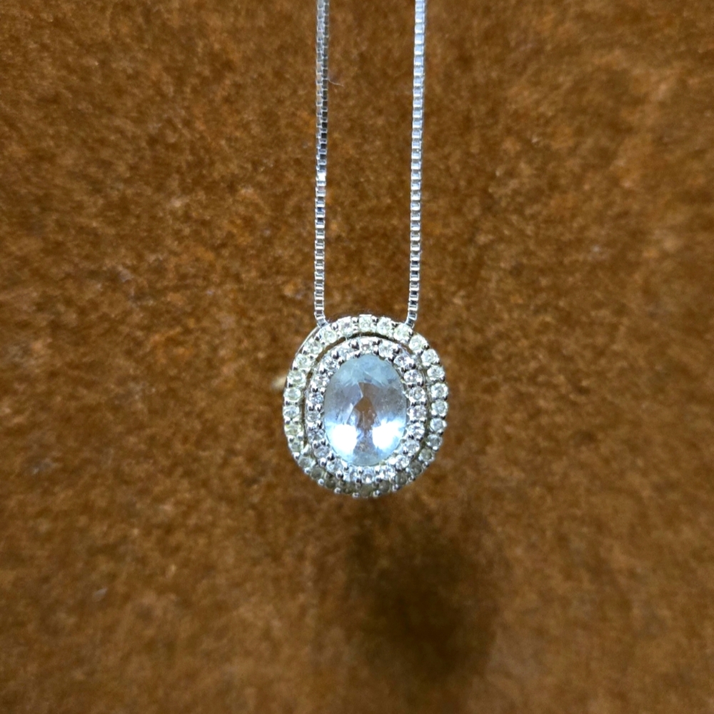 Aquamarine diamond necklace